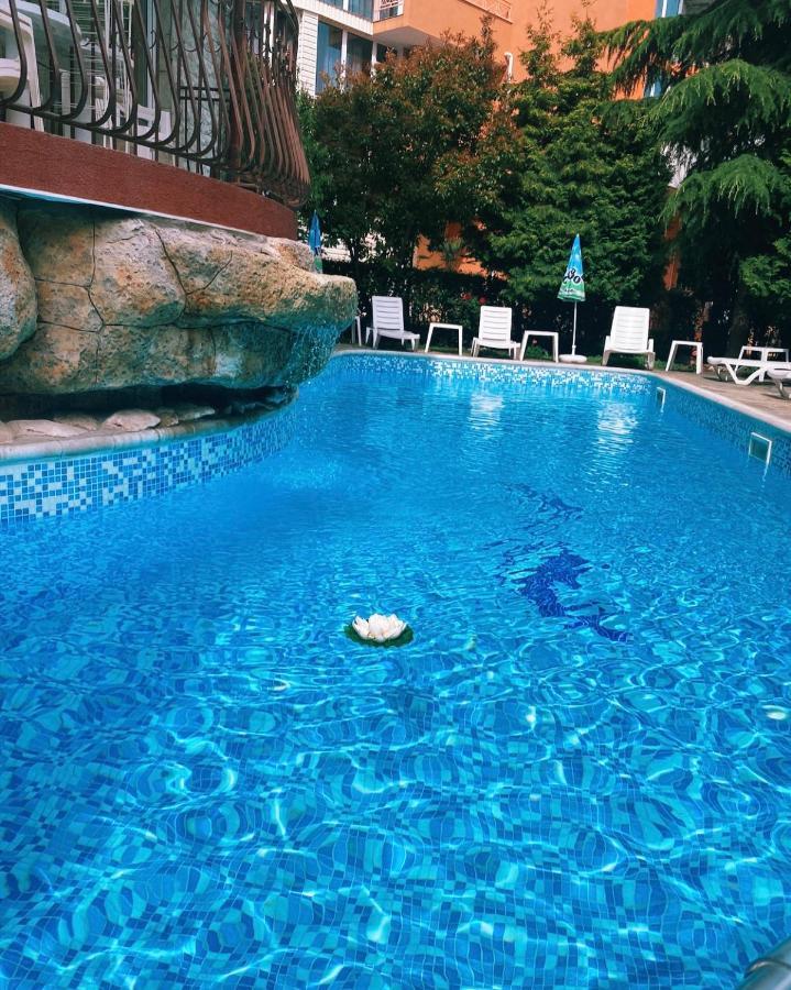 Hotel Dolphin Ravda Esterno foto